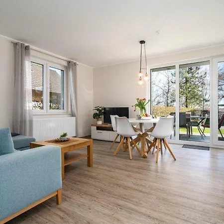 Daire Strandhaus-3-eg Marienfelde